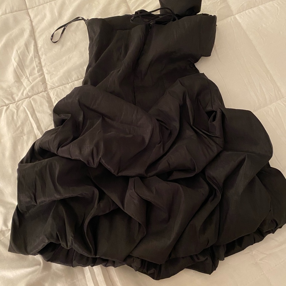 Dress - Picture 2 of 7